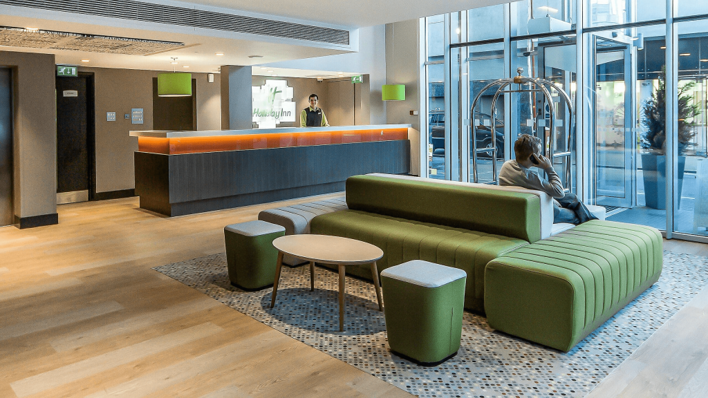 Tapis - Holiday Inn London